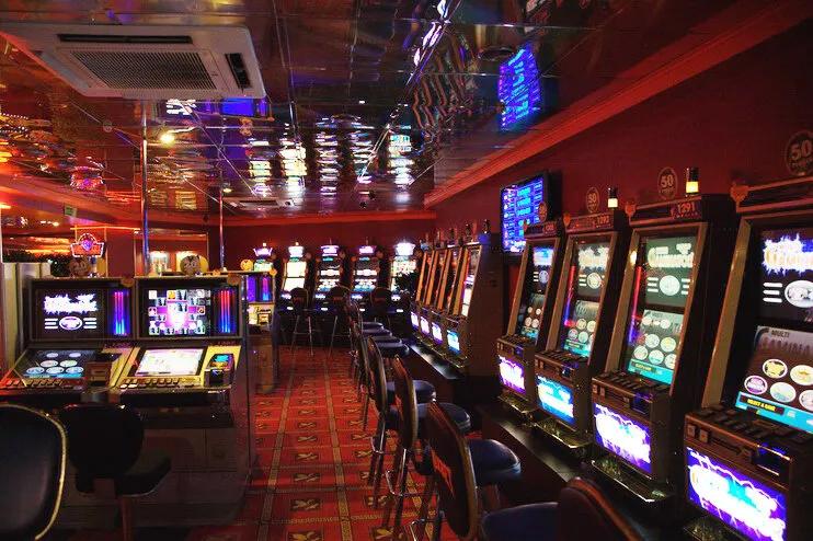 Maxbet пр-т Рокоссовского, д. 1 1